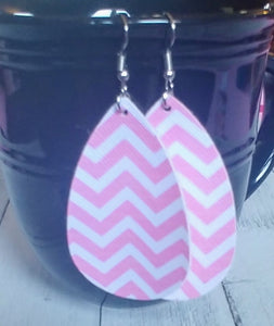 Earrings Pink/White Zig Zag