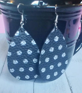 Earrings Black / White Polka Dots